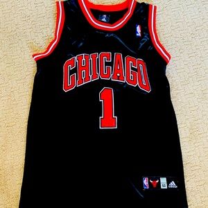 Derrick Rose bulls jersey